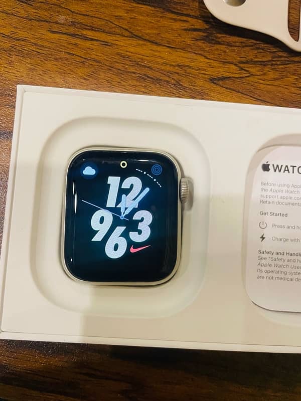 Apple Watch (SE2) cellular+gps 40mm 8