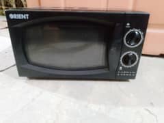 1 Year use 20 litar microwave original condition me hai