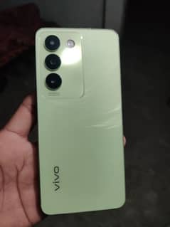 Vivo Y100