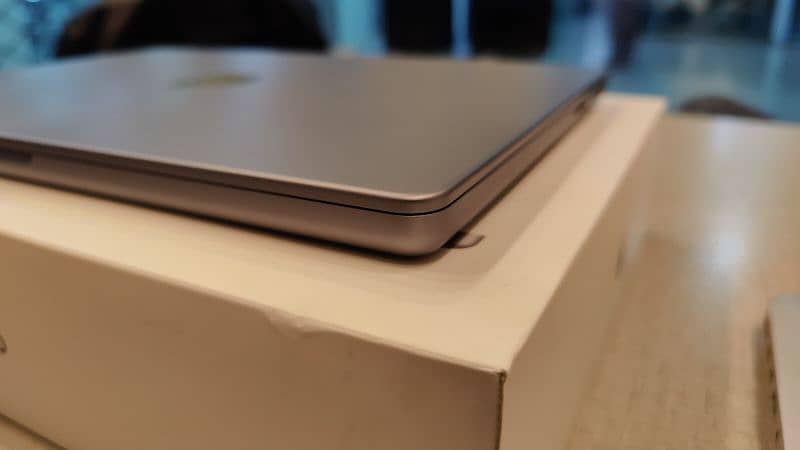 Macbook Pro M1, 14", (16/512) Excellent Condition 6