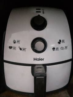 ہائیر ایئر فریئر 4 لیٹر HAF40W