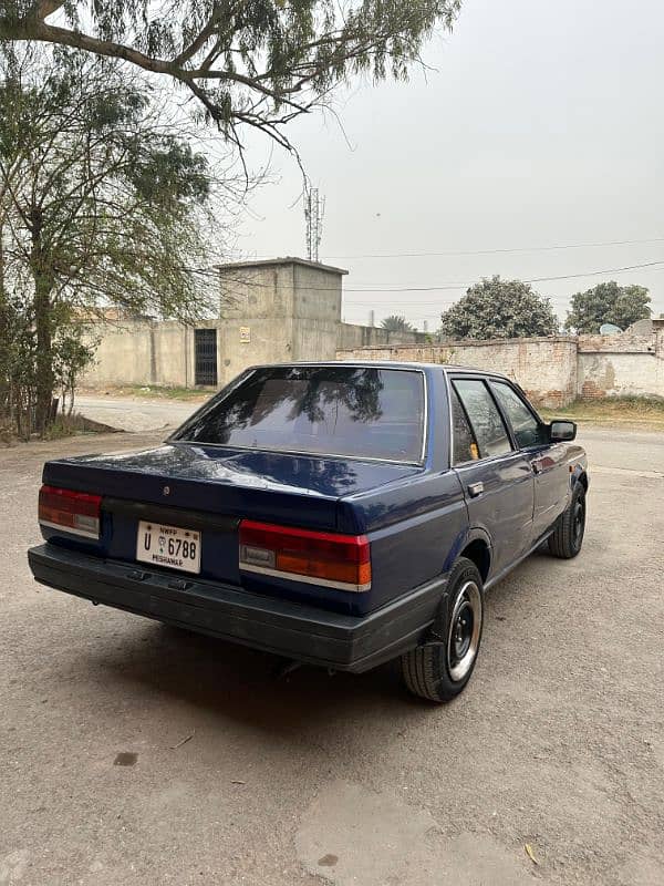 Nissan Sunny 1987 3