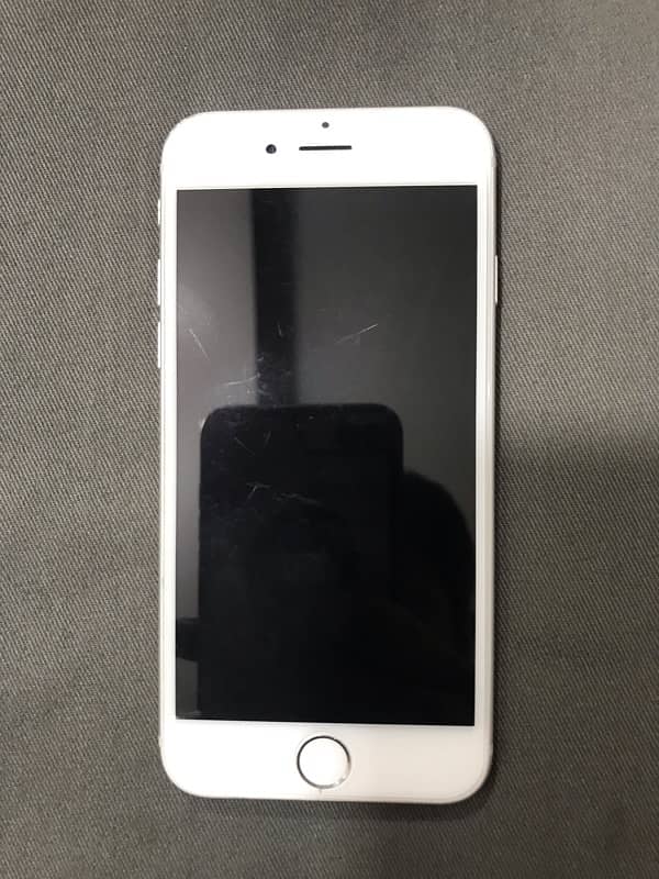 IPhone 6  16 GB Silver color 0