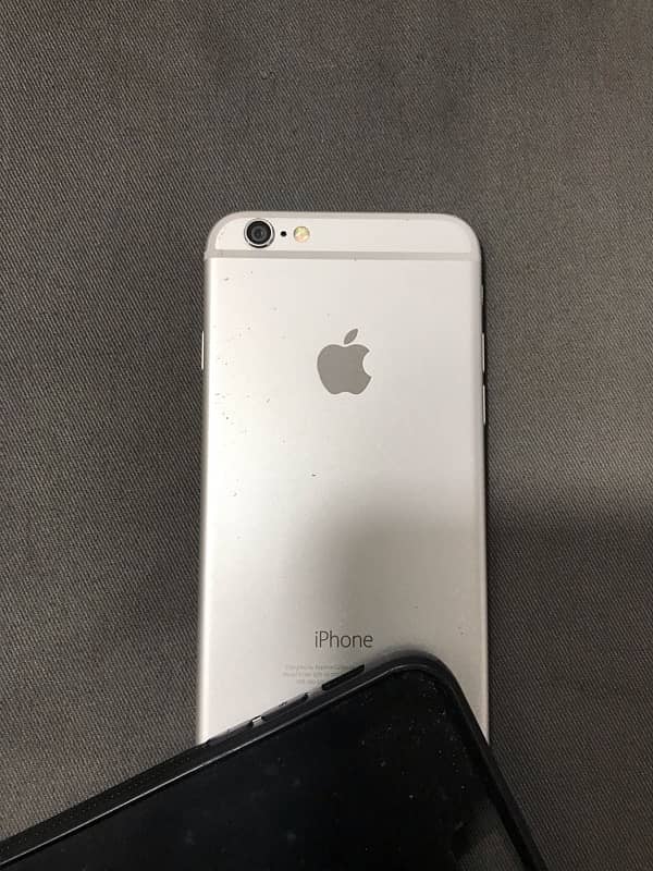 IPhone 6  16 GB Silver color 2