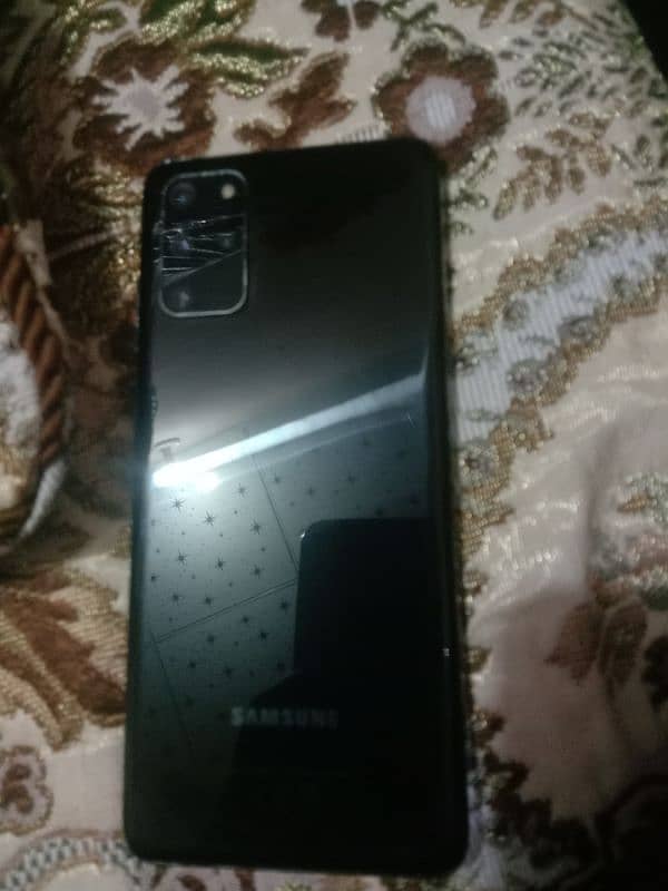 Samsung Galaxy s20. plus dual pta 4