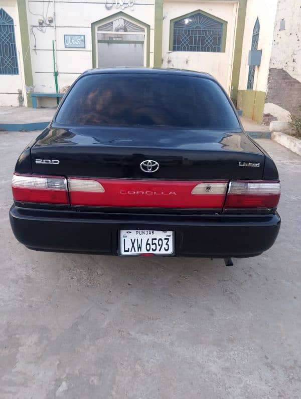 Toyota Corolla 2.0 D 2000(black queen ) 1