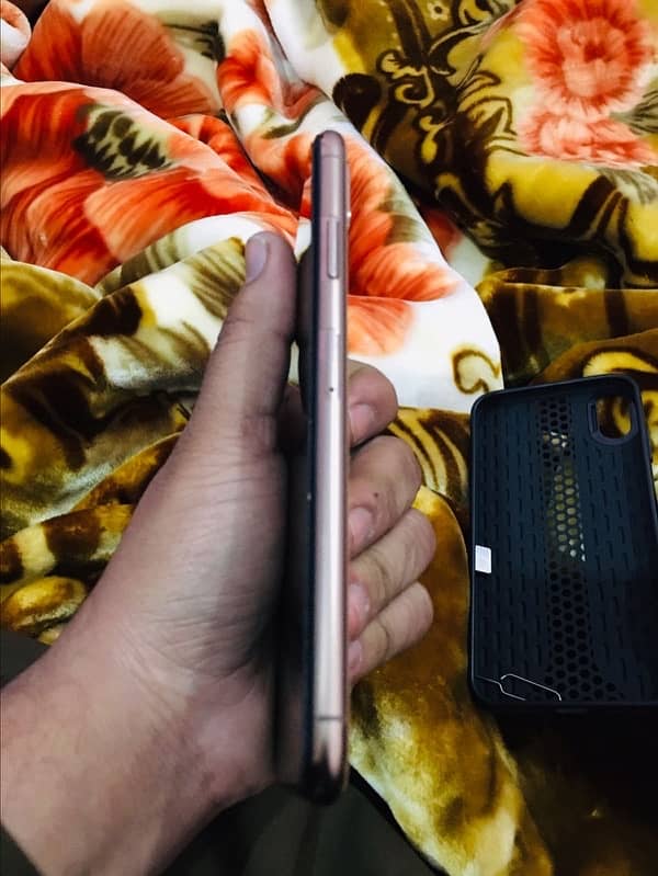 iPhone XS Max all ok 64gb pta approved only batter change 3