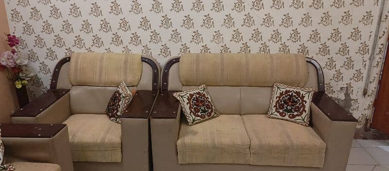 6 seater sofa set available 1