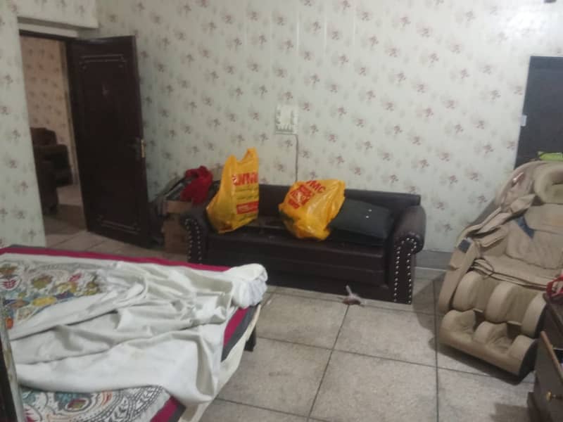 10 Marla Lower Portion Up For rent In Clifton Colony 3