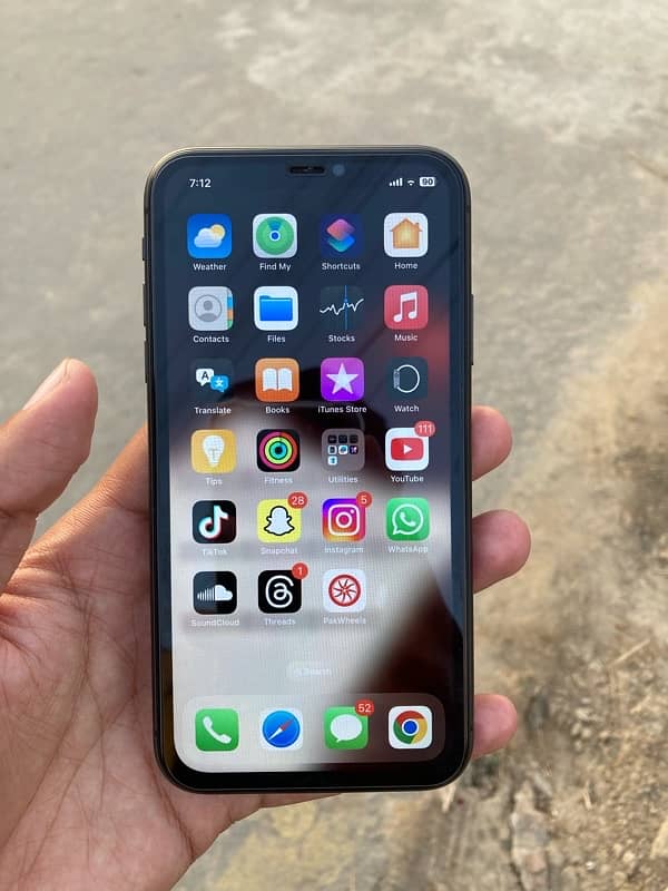 iphone 11 jv 2 month physical sim time available 13