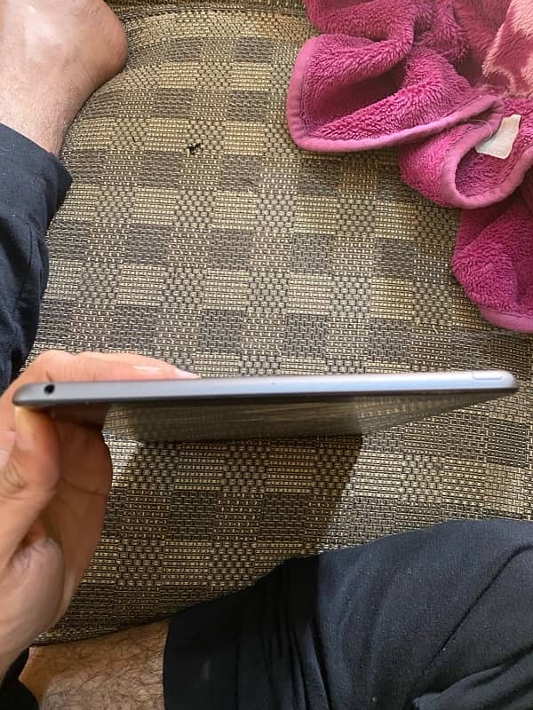 IPad 9th Gen 64GB 30k Final 5