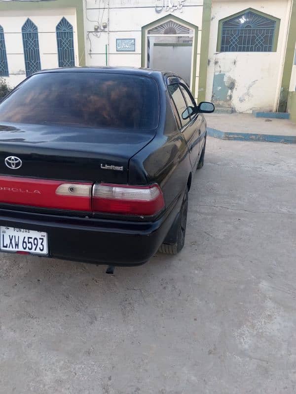 Toyota Corolla 2.0 D 2000(black queen ) 4