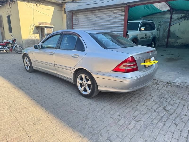 Mercedes C Class 2006 1