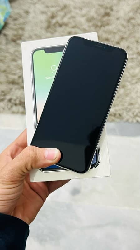 iphone x 256gb pta approved 1