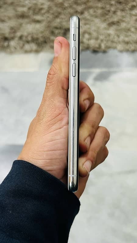 iphone x 256gb pta approved 4