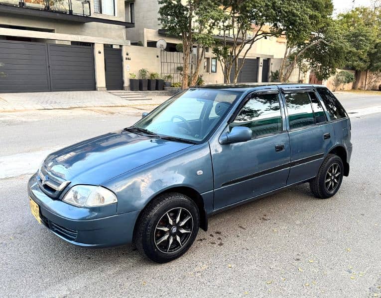 Suzuki Cultus 2010 VXRi manual 1.0 efi own engine 3