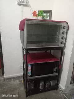 oven and kitchen electronics stand