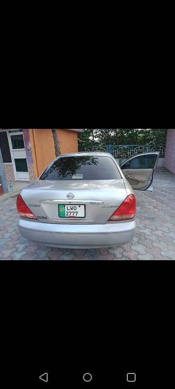 Nissan Sunny 2006 4