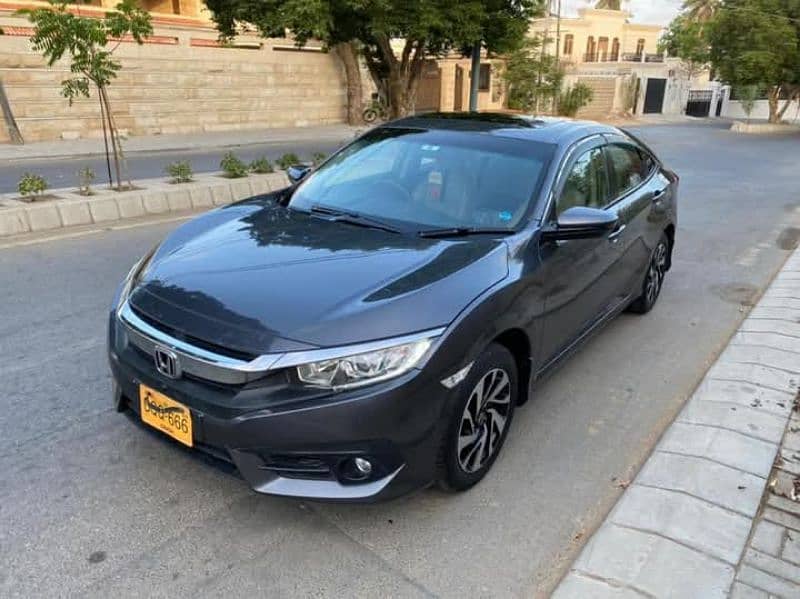 Honda Civic Oriel 1.8 i-VTEC CVT 2018 / 2019 1