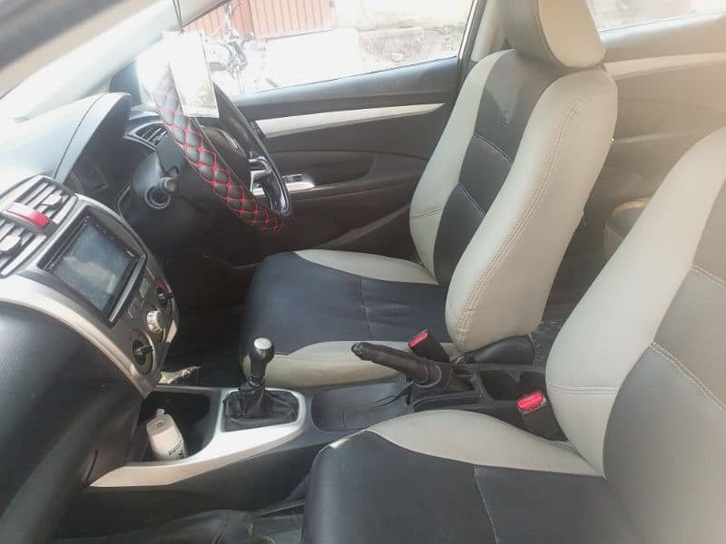 Honda City IVTEC 2010 8