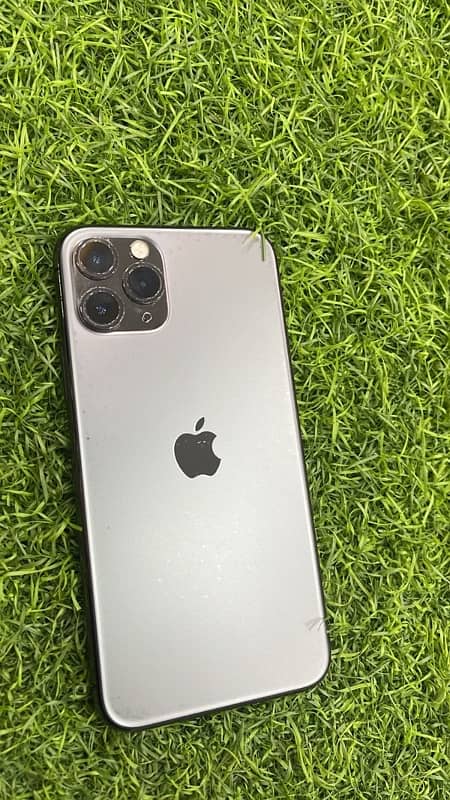 11 pro non pta 256 gb 10/10 condition 2