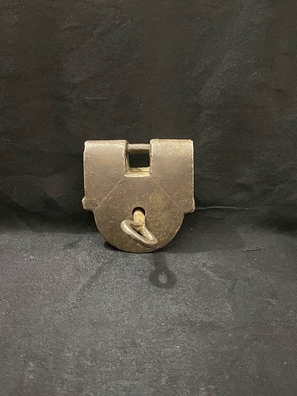 #vintage locks#antique locks#unique items#old items#old things#oldcoin 18