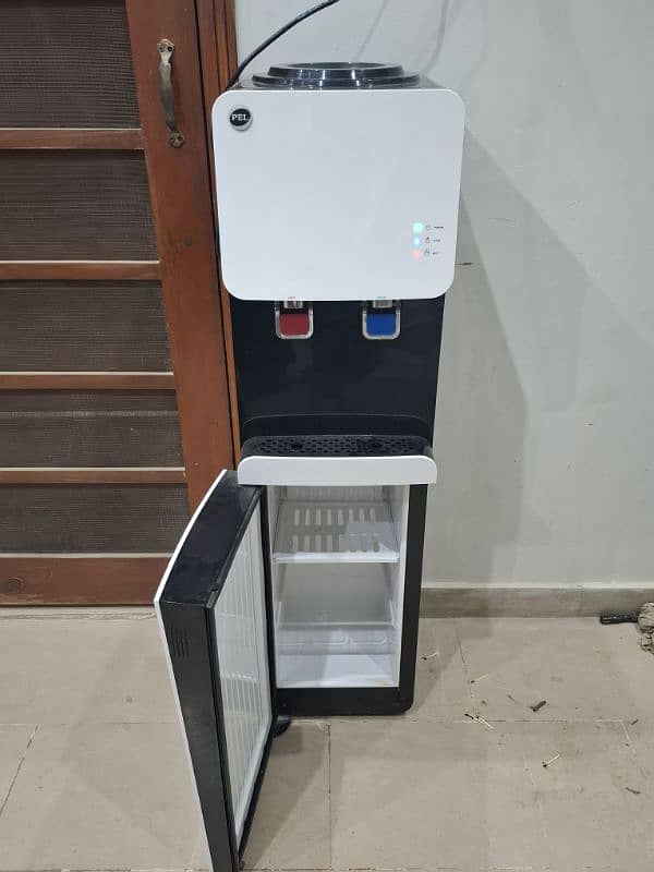 pel dispenser with fridge 1