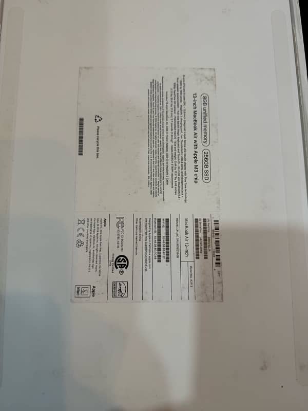 Macbook Air M3 13” midnight 2024 8/256 3