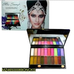 Amazing beautiful Eye Makeup palette