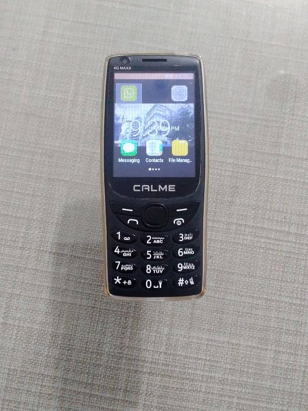 selling new calme touch and type mobile 0