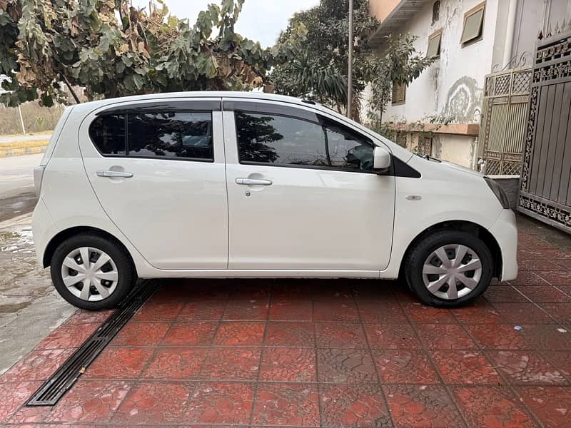 Daihatsu Mira 2014 0