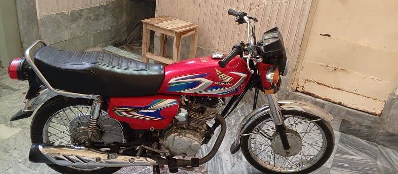 Honda CG125 6