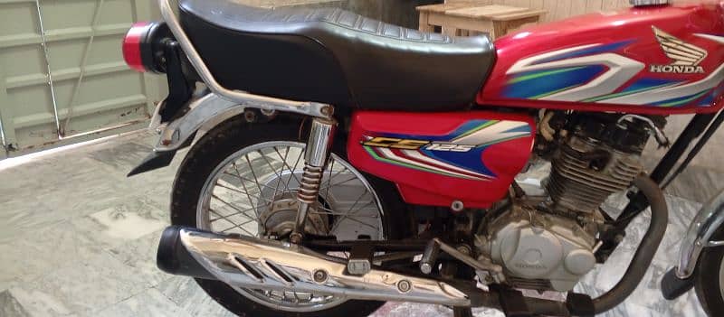 Honda CG125 11