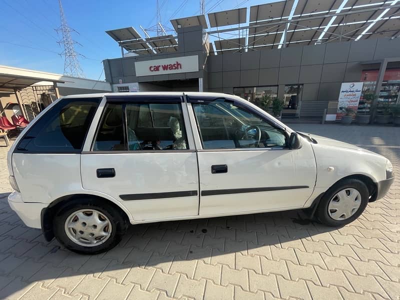 Suzuki Cultus 2014 4