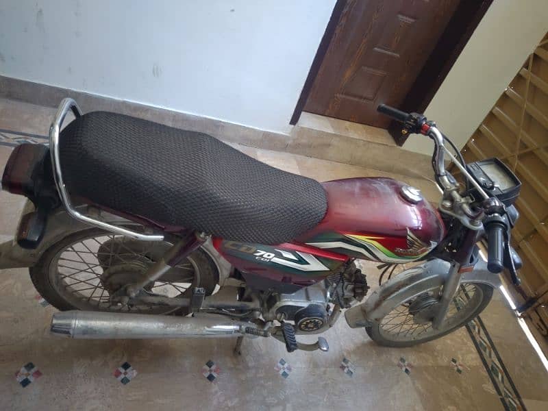 Honda 70 Clean Use Mostly driven in Colony Genuine condition 1