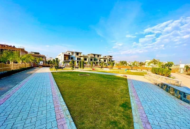 08 MARLA HOUSE FOR SALE IN F-17 ISLAMABAD. 18