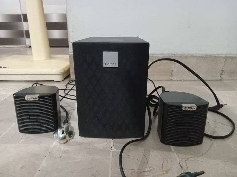 Edifeir woofer 2in1 3