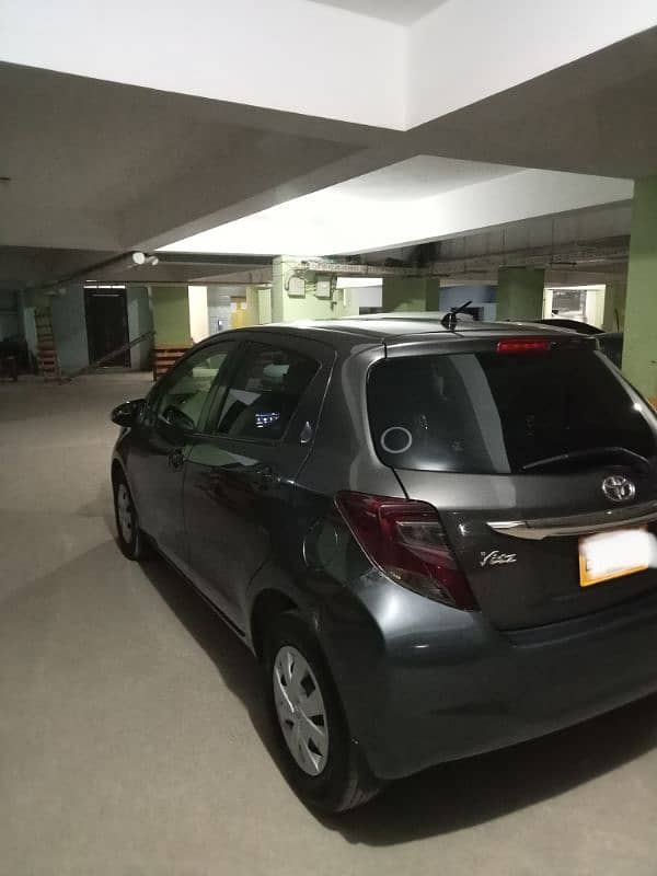 Toyota Vitz Spider 2014 1.0 F LIMITED 6