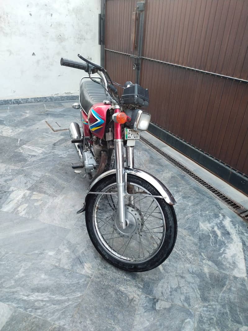 Honda CG 125 2018 (03104994997) 3