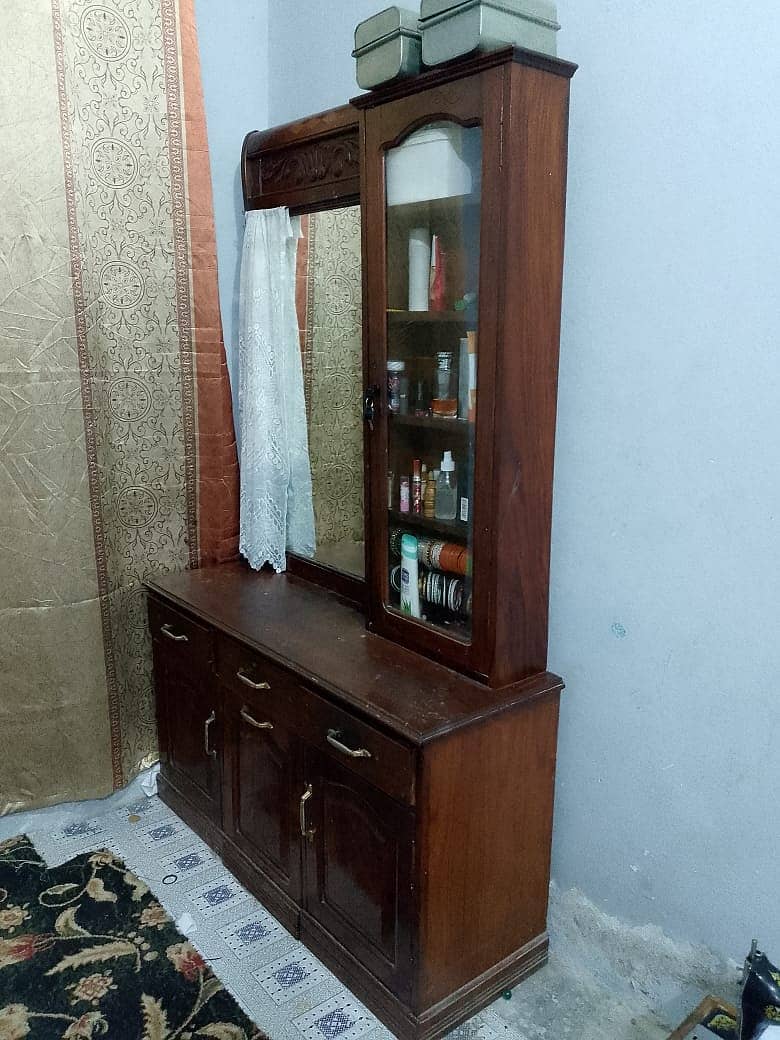 Dressing table with mirror 1