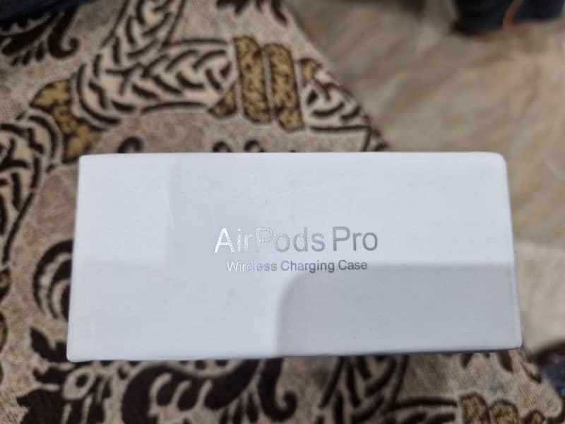 Apple airpods pro ( 3rd generation ) 1