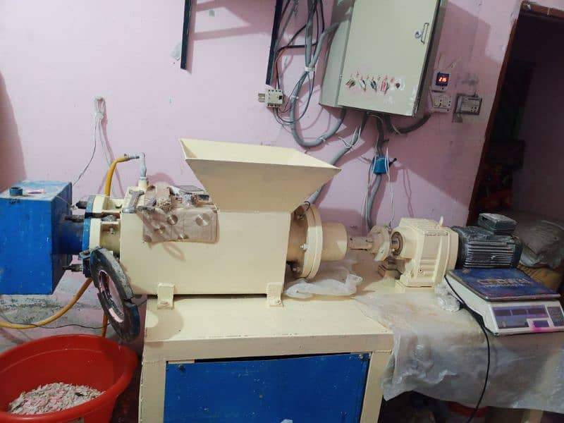 soap making machine 2