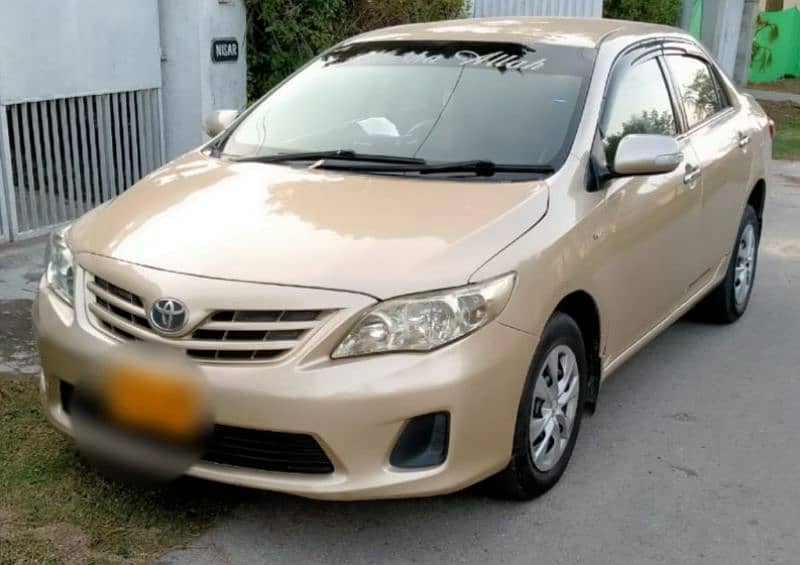 Toyota Corolla XLI 2013 1