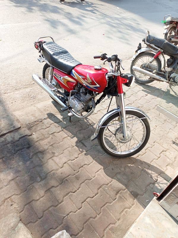 lush condition bike koi kaam nai hy 3