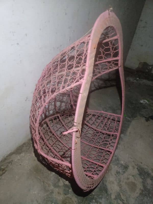 jhoola Chair used. 2