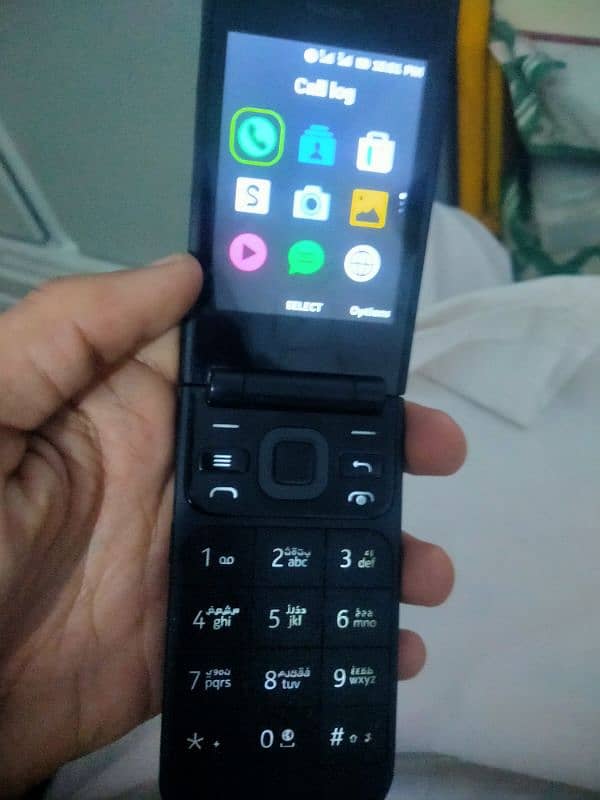 Nokia 2720 Flip Just good Condition 0