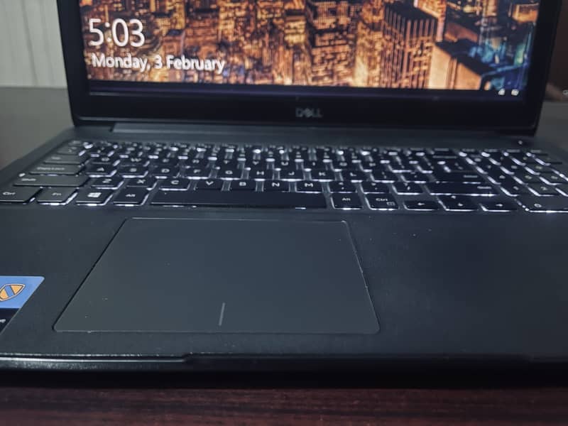 Dell Core i5, 8th generation 1