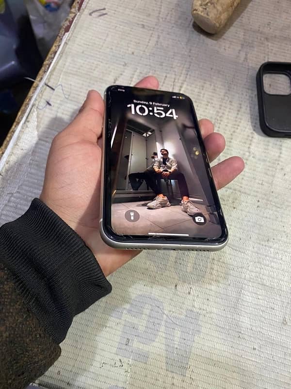 Iphone 11 pta aproved 4