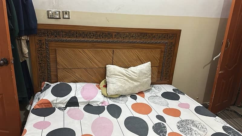 2 sets King Size Bedroom 0