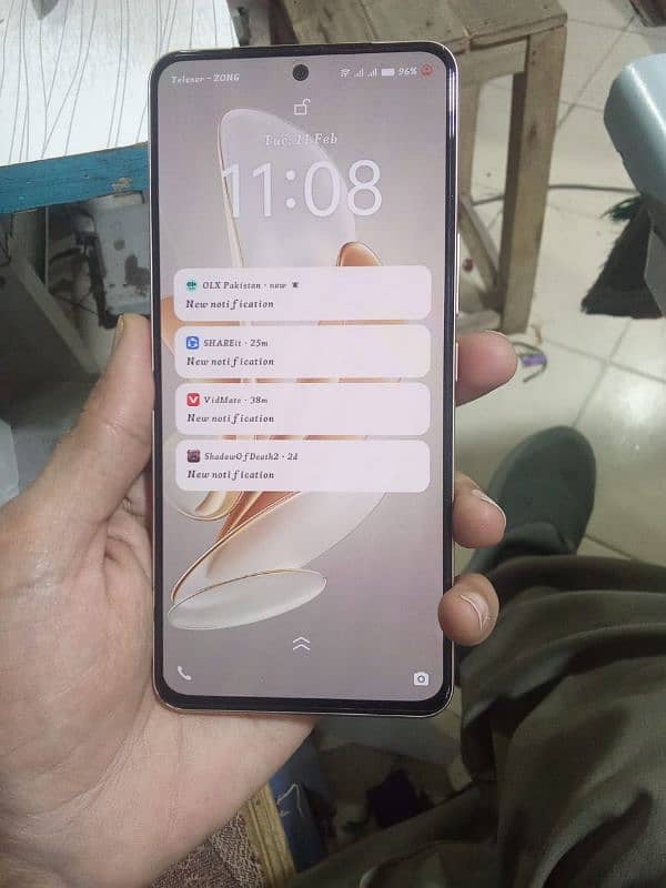 vivo v29e hy complete box 8+8 /256 2